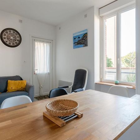 Appartement A 200M Du Chateau Et Du Port Pornic Bagian luar foto